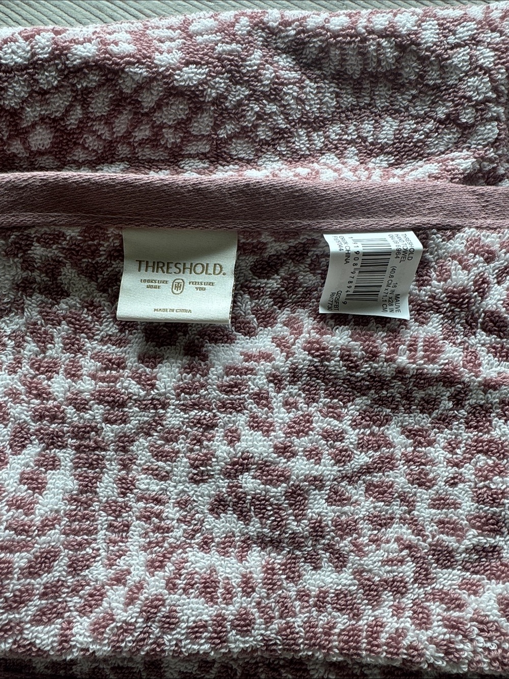 Threshold Hand Towel - Picture 3 of 3